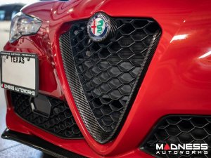 Alfa Romeo Giulia Front V Shield Grill Frame + Emblem Frame Kit - Carbon Fiber - Feroce Carbon Alfa Romeo Giulia Front V Shield Grill Frame + Emblem Frame Kit - Carbon Fiber - Feroce Carbon